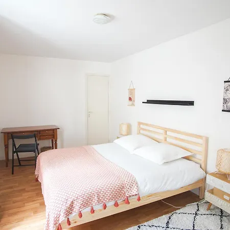 -bosco- Elegant T3 Avec Balcon Et Vue Sur Le Port * קונקרנו