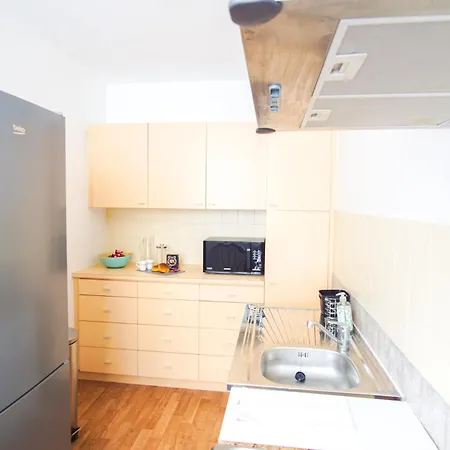 דירה -bosco- Elegant T3 Avec Balcon Et Vue Sur Le Port
